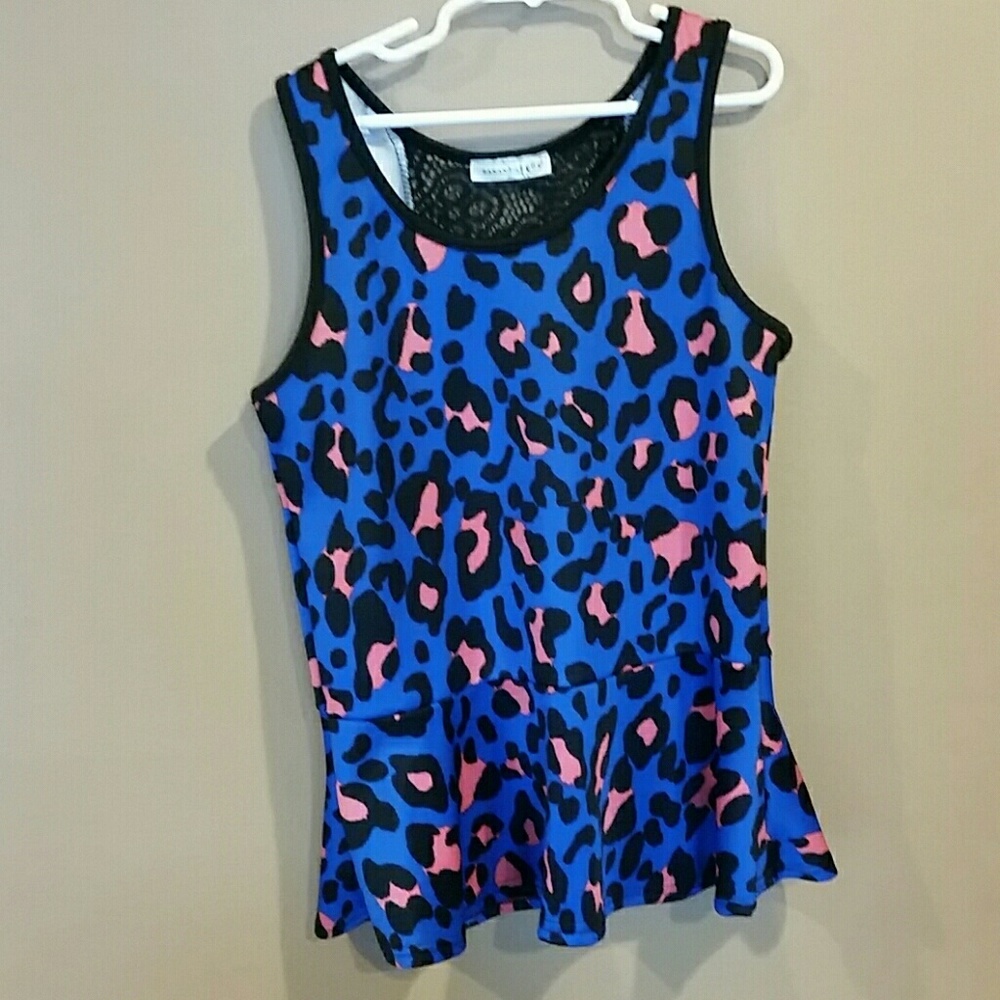 Leopard print shirt with lace back...like new.